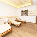 Graseck Apartment *